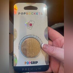 Rose Gold Pop Socket!